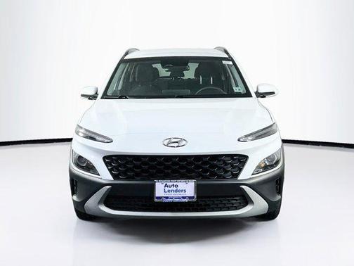 Lunar White 2023 Hyundai KONA SEL