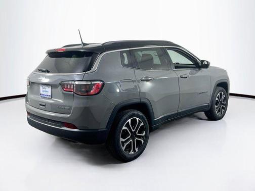 Sting-Gray Clearcoat 2022 Jeep Compass Limited