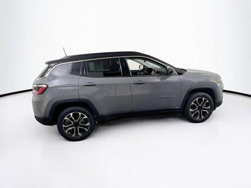 Sting-Gray Clearcoat 2022 Jeep Compass Limited
