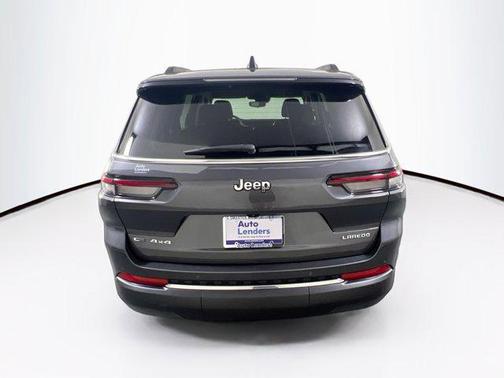 Baltic Gray Metallic Clearcoat 2023 Jeep Grand Cherokee L Laredo
