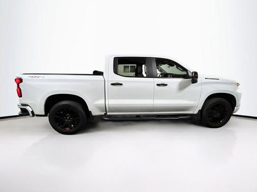 Summit White 2023 Chevrolet Silverado 1500 RST