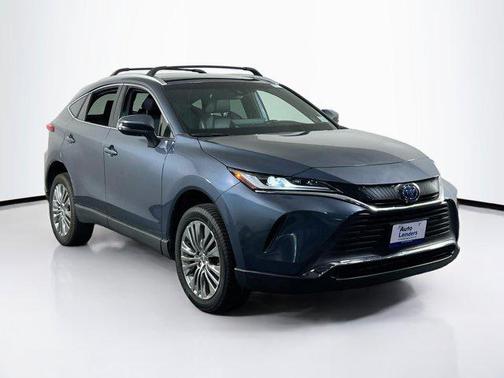 2022 Toyota Venza XLE