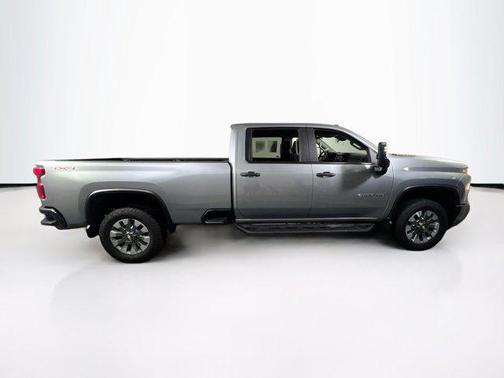 2025 Chevrolet Silverado 2500 Custom