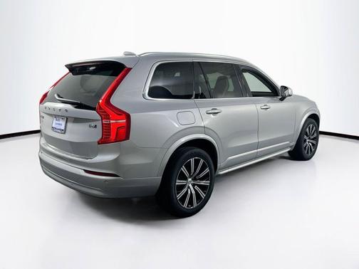 Silver Dawn Metallic 2023 Volvo XC90 B6 Core