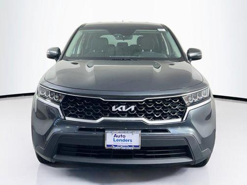 2022 Kia Sorento LX
