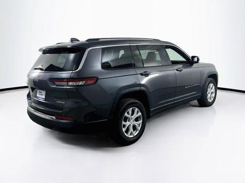 Baltic Gray Metallic Clearcoat 2023 Jeep Grand Cherokee L Limited