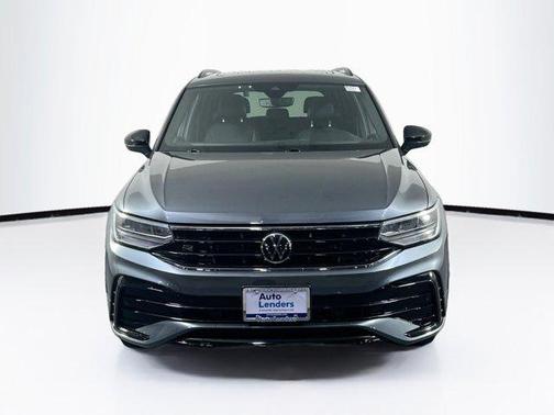 2022 Volkswagen Tiguan 2.0T SE R-Line Black 4MOTION