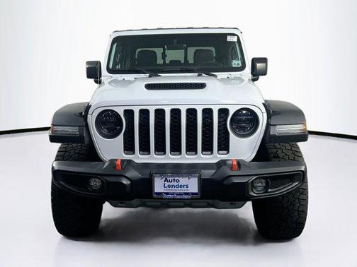 Bright White Clearcoat 2023 Jeep Gladiator Mojave 4x4