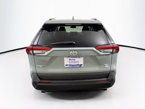 Lunar Rock 2022 Toyota RAV4 XLE