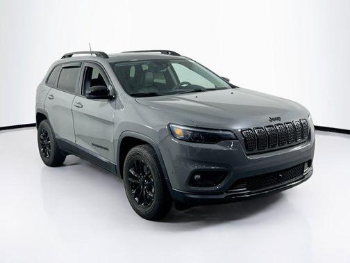 Sting-Gray Clearcoat 2023 Jeep Cherokee Altitude