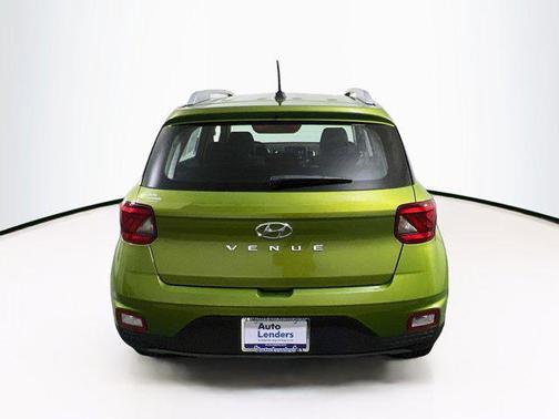 Green Apple 2023 Hyundai VENUE SEL