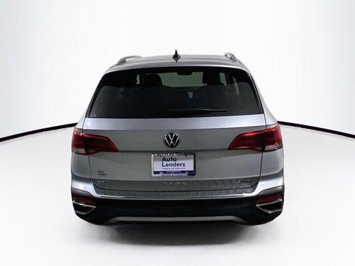 Pyrite Silver Metallic 2022 Volkswagen Taos 1.5T SEL