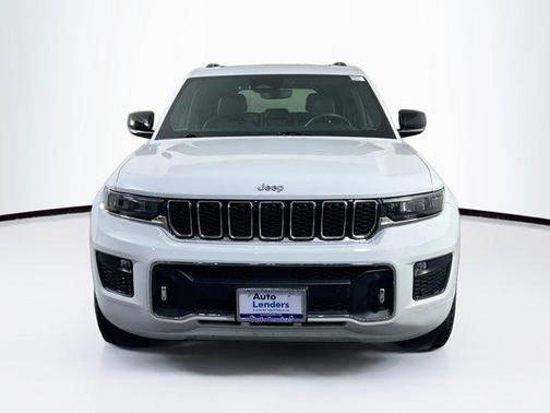 Bright White Clearcoat 2022 Jeep Grand Cherokee Overland