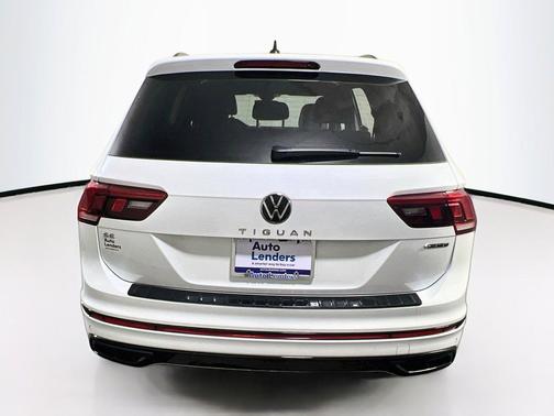 Opal White Pearl 2024 Volkswagen Tiguan 2.0T SE R-Line Black 4MOTION