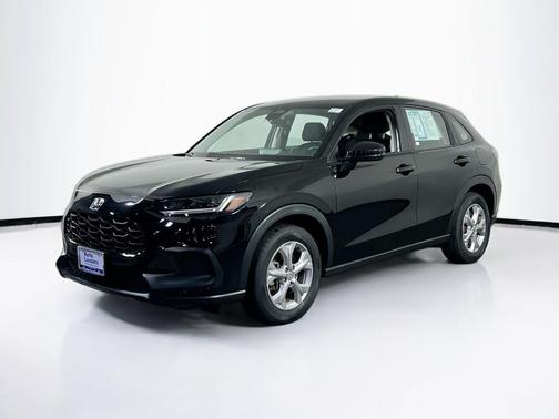 Black 2023 Honda HR-V LX