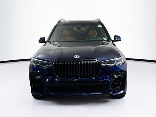 Tanzanite Blue II Metallic 2022 BMW X7 M50i