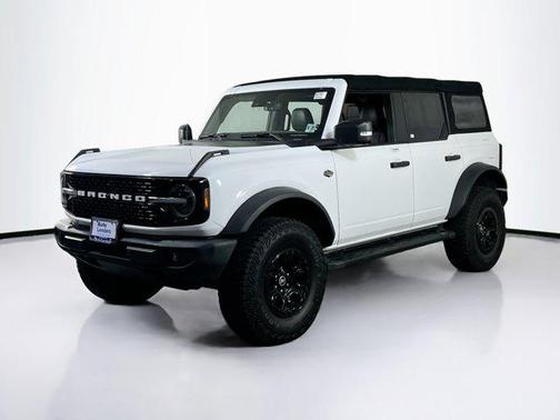 White 2022 Ford Bronco Wildtrak