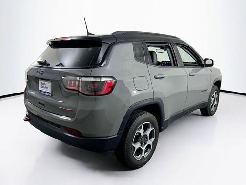 Sting-Gray Clearcoat 2022 Jeep Compass Trailhawk