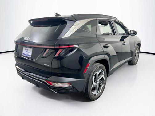 Phantom Black 2023 Hyundai TUCSON SEL