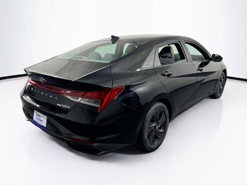 2023 Hyundai ELANTRA HEV Blue