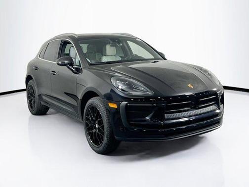2023 Porsche Macan AWD