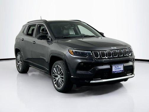 Granite Crystal Metallic Clearcoat 2023 Jeep Compass Limited