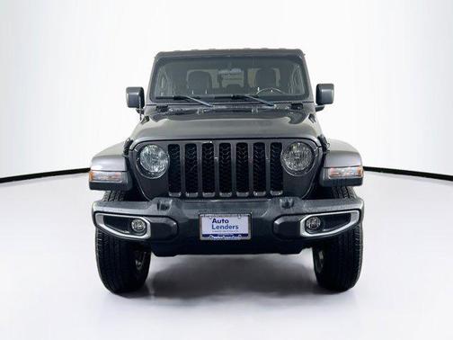 Granite Crystal Metallic Clearcoat 2022 Jeep Gladiator Sport S