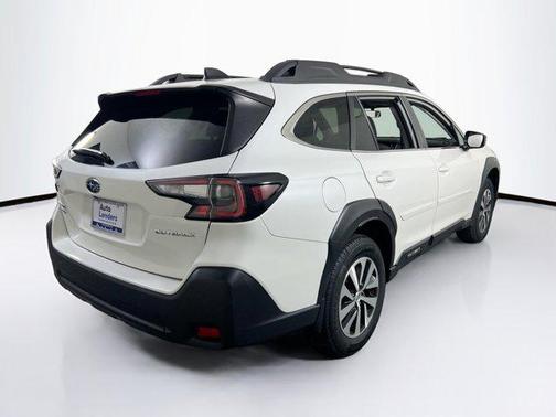 Crystal White Pearl 2023 Subaru Outback Premium