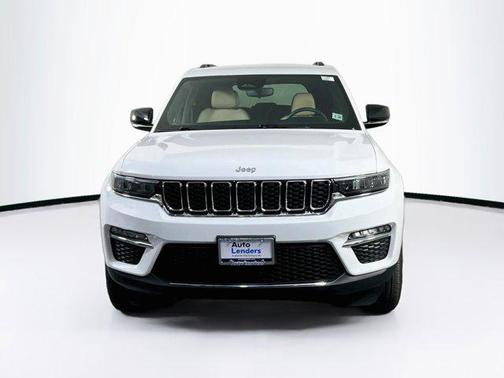 Bright White Clearcoat 2023 Jeep Grand Cherokee Limited