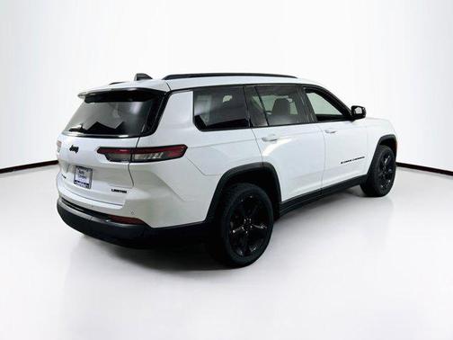 Bright White Clearcoat 2023 Jeep Grand Cherokee L Limited
