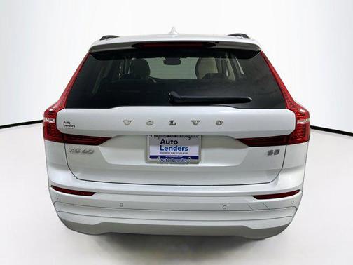 2023 Volvo XC60 B5 Core