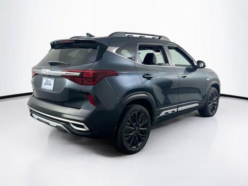 2023 Kia Seltos Nightfall Edition