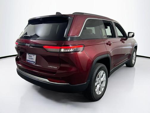 Velvet Red Pearlcoat 2023 Jeep Grand Cherokee Limited