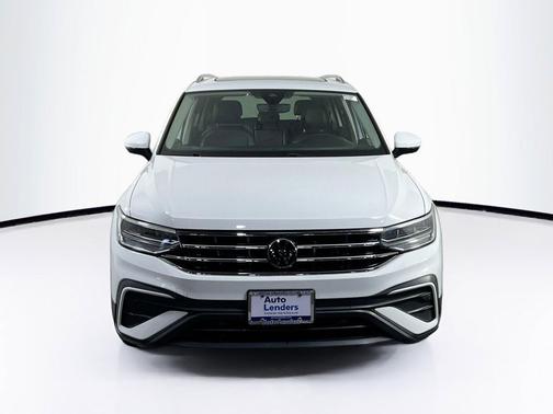 Oryx White Pearl 2022 Volkswagen Tiguan 2.0T SE 4MOTION