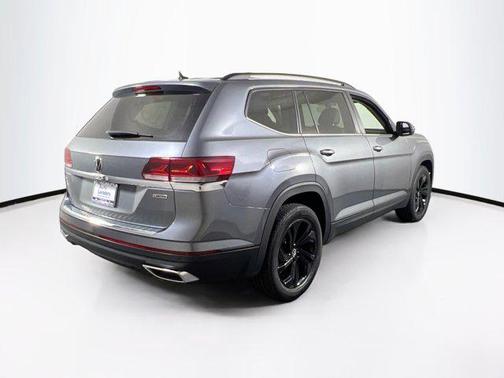 2022 Volkswagen Atlas 2.0T SE w/Technology 4MOTION