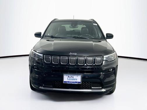 Diamond Black Crystal Pearlcoat 2022 Jeep Compass High Altitude