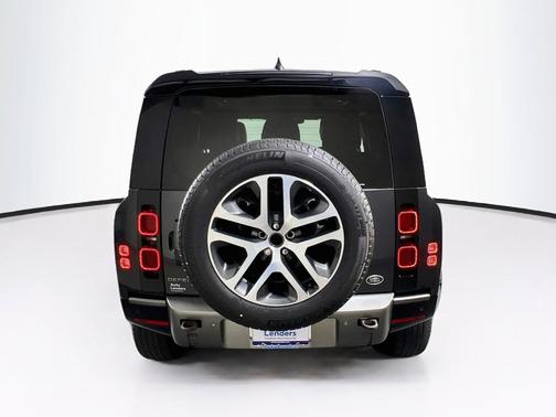 Carpathian Grey Premium Metallic 2023 Land Rover Defender 90 X-Dynamic SE