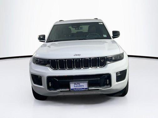 Bright White Clearcoat 2023 Jeep Grand Cherokee Overland