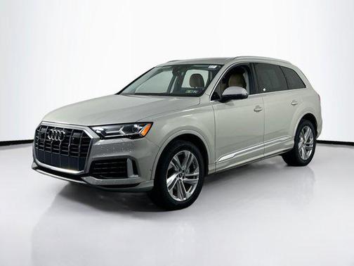 2022 Audi Q7 55 Premium Plus
