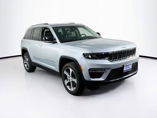 Silver Zynith 2023 Jeep Grand Cherokee Limited