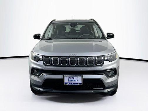 Billet Silver Metallic Clearcoat 2022 Jeep Compass Latitude