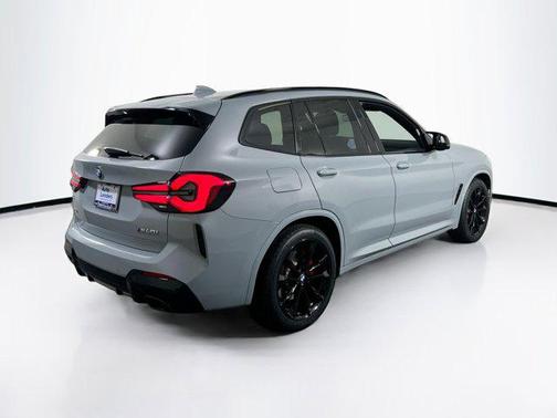 2023 BMW X3 M40i