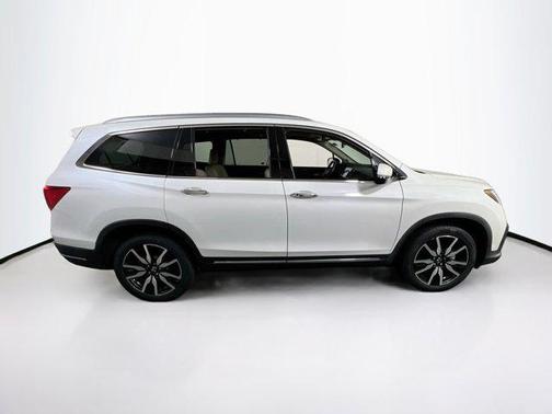 2022 Honda Pilot AWD Elite