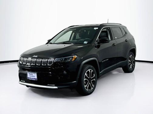 Diamond Black Crystal Pearlcoat 2022 Jeep Compass Limited