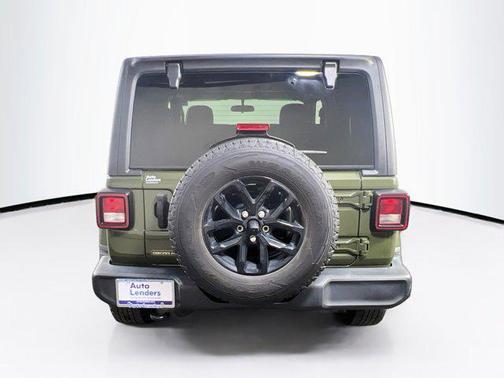 Sarge Green Clearcoat 2023 Jeep Wrangler 2-Door Freedom 4x4
