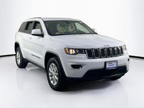2022 Jeep Grand Cherokee Laredo