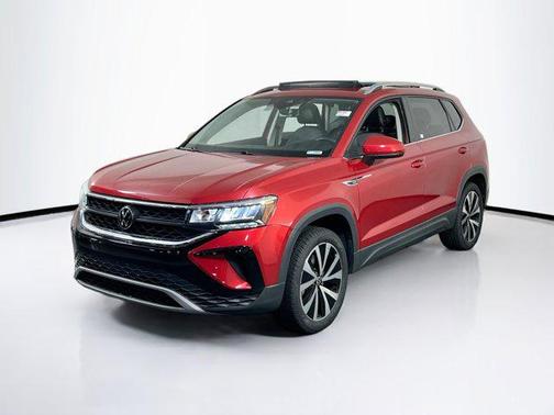 Kings Red Metallic 2022 Volkswagen Taos 1.5T SE