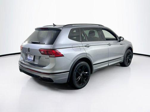 2023 Volkswagen Tiguan 2.0T SE R-Line Black 4MOTION