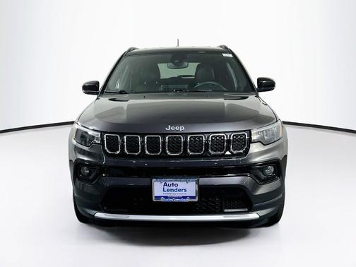 Granite Crystal Metallic Clearcoat 2023 Jeep Compass Limited