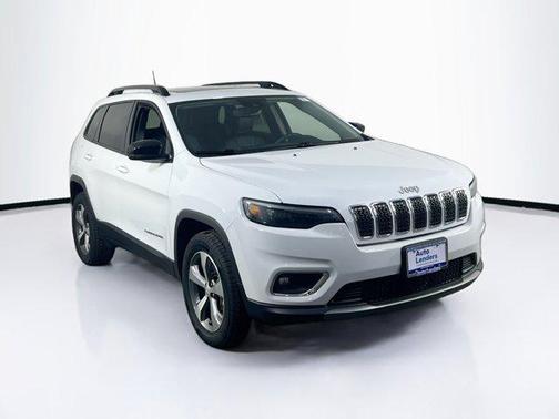 Bright White Clearcoat 2022 Jeep Cherokee Limited
